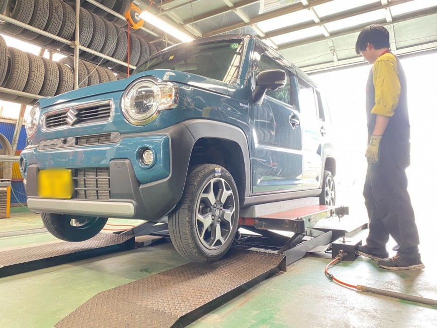 北海オート産業　タイヤ交換　脱着　乗用車